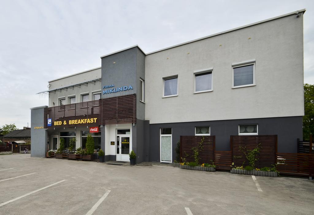 Bed&Breakfast Mikunda Chrzanow Bagian luar foto